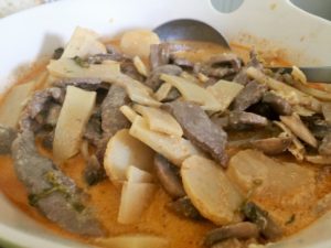 Panang Curry (eller Pang-pang curry som dottern lite skämtsamt kallar den)